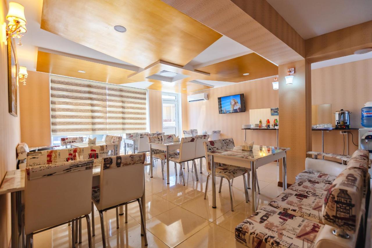 Golden Time Hotel Baku Exterior foto